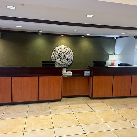 Fairfield Inn & Suites Tulsa South Medical District Экстерьер фото