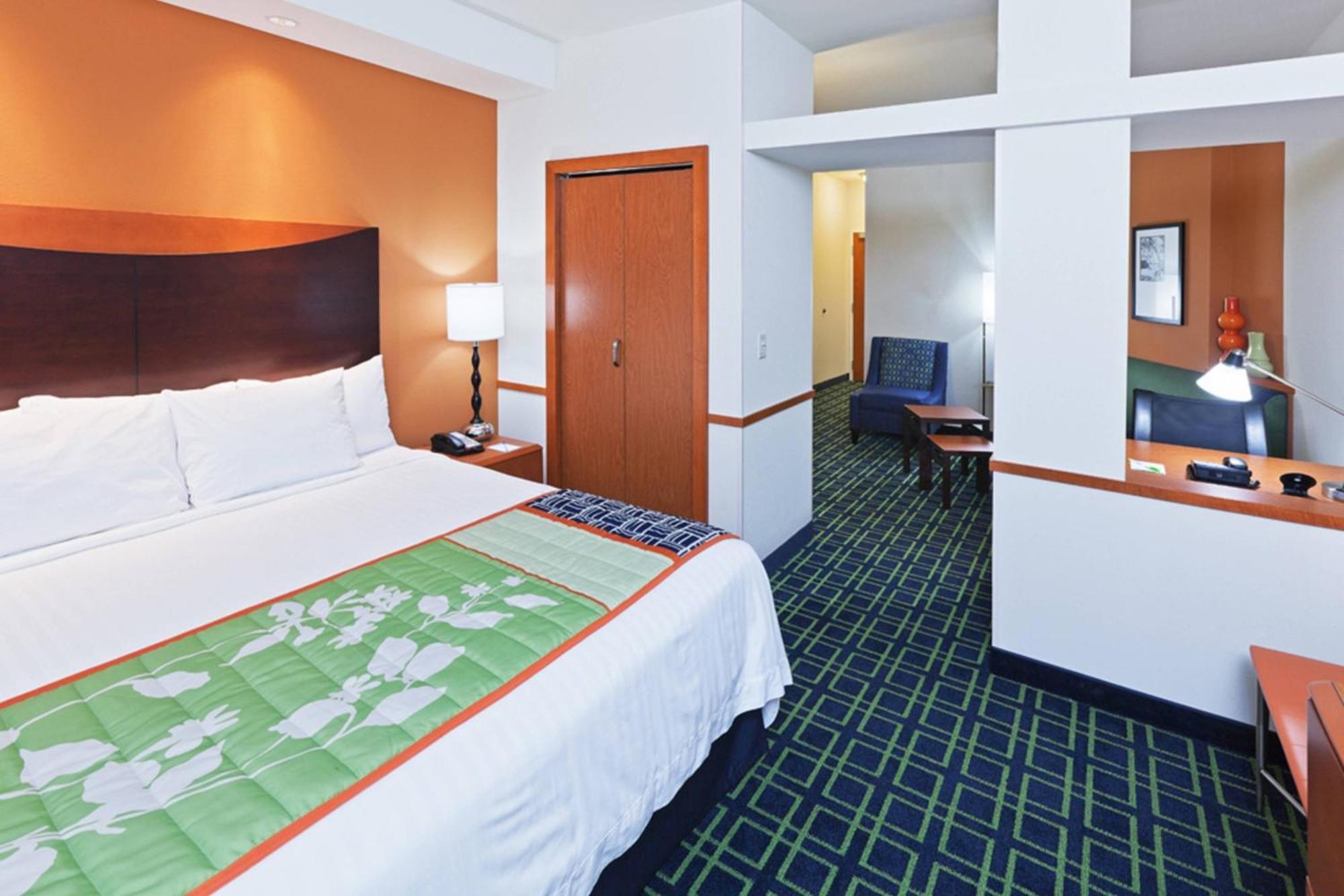 Fairfield Inn & Suites Tulsa South Medical District Экстерьер фото